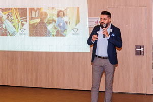 js-202309011006-8208.jpg js-202309011006-8208.jpg